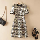 Vestido Jacquard Novo de Primavera, Manga Curta, Modelo Sofisticado, Elegante para Trabalho, Decote Redondo, Ajuste Slim, Saia A-Line de Verão, 2024