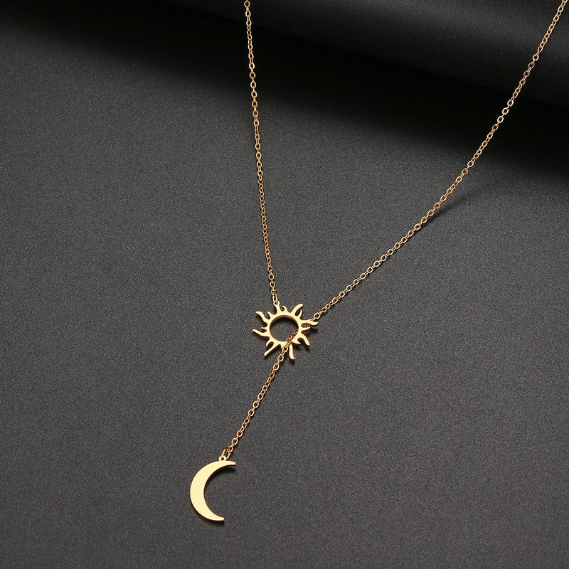 Colar Feminino 2022 de Aço Inoxidável com Sol e Lua, Fashion, Elegante, Essencial para o Verão, Ideal para Festas e Presentes para Amigos