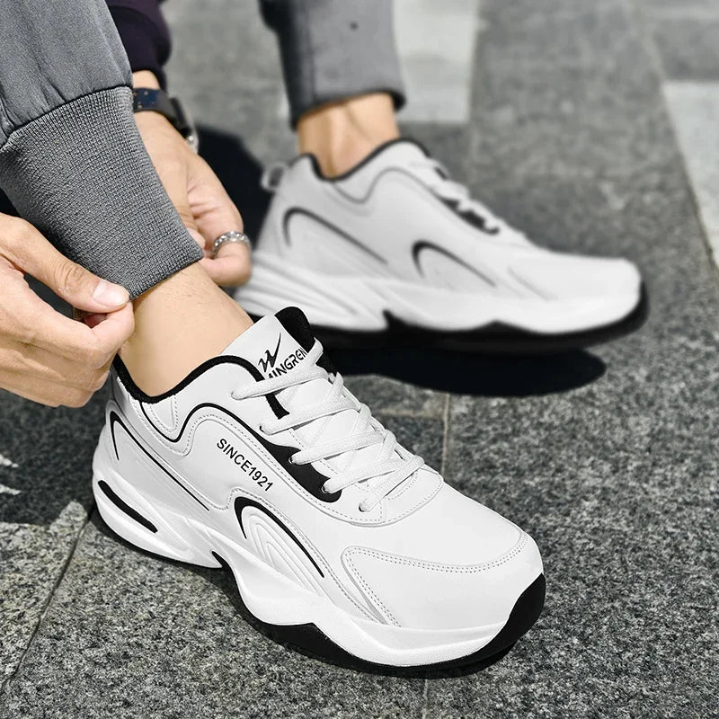 Tênis Masculino Esportivo, Corrida e Caminhada ao Ar Livre, Casual e Confortável, Estilo Fashion, Couro de Designer, Impermeável, Tênis de Tênis Masculino